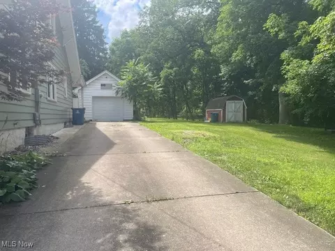 127 William St, Struthers, OH 44471 photo 28