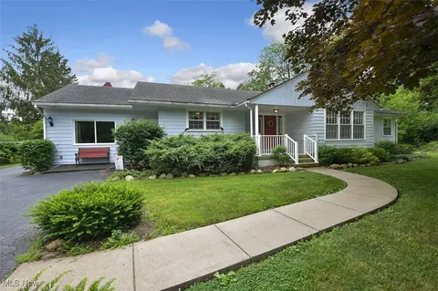 26737 Akins Rd, Columbia Station, OH 44028