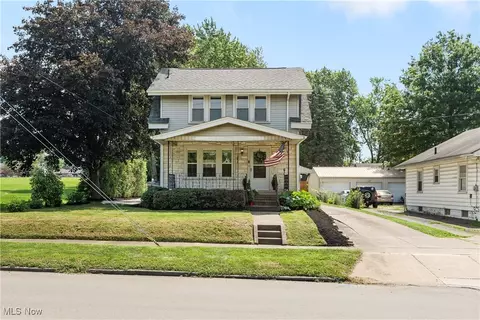 1518 1st St NE, Massillon, OH 44646