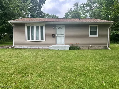 1117 Katherine Ave, Youngstown, OH 44505
