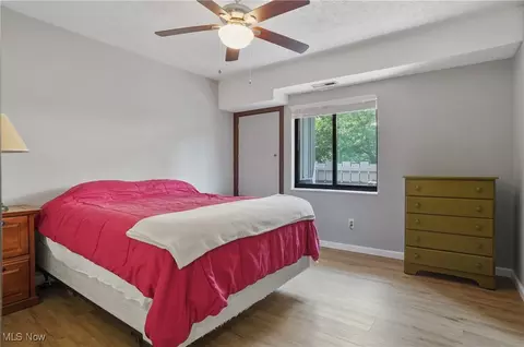 Bedroom - 2695 Mull Ave #B, Akron, OH 44321 photo 5 of 8