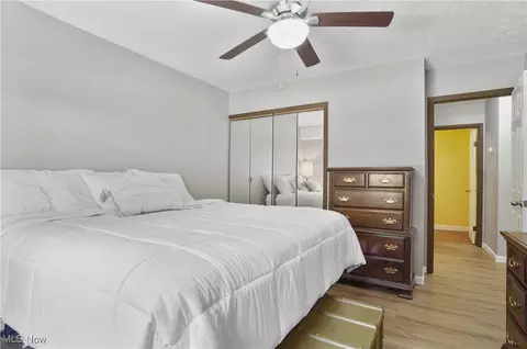 Bedroom - 2695 Mull Ave #B, Akron, OH 44321 photo 2 of 8