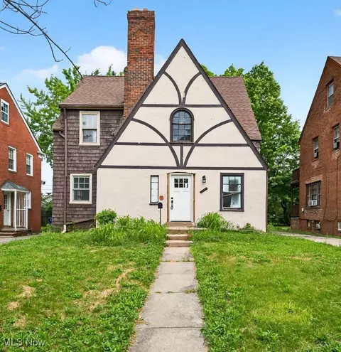 3521 Berkeley Rd, Cleveland Heights, OH 44118