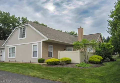310 Millennium Dr, Tallmadge, OH 44278