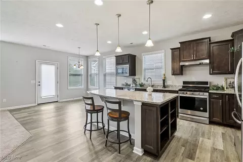 523 Arbor Ln, Copley, OH 44321 photo 14