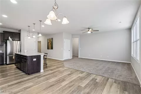 523 Arbor Ln, Copley, OH 44321 photo 9