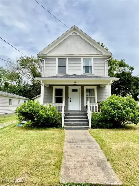 391 Cornell St, Akron, OH 44310