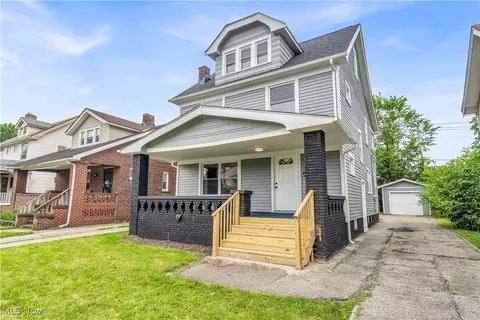 13212 Maplerow Ave, Garfield Heights, OH 44105