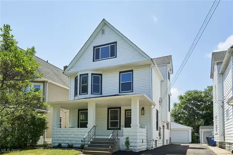 1420 Cordova Ave, Lakewood, OH 44107