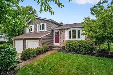 9603 Omega Ct, Mentor, OH 44060
