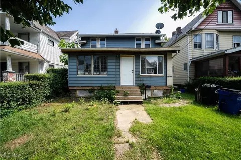 10802 Amor Ave, Cleveland, OH 44108