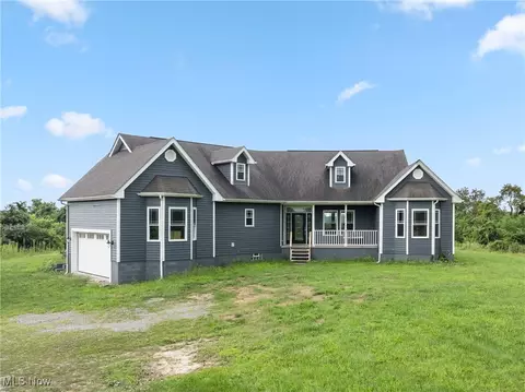 54856 Winding Hill Rd, Bellaire, OH 43906