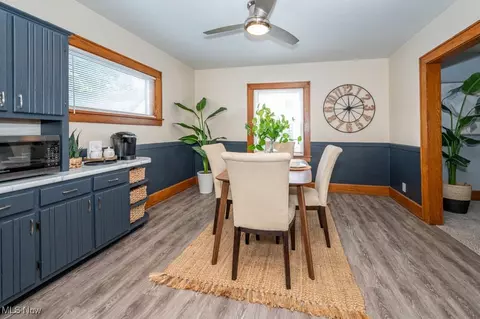 13957 S Main St, Beloit, OH 44609 photo 7