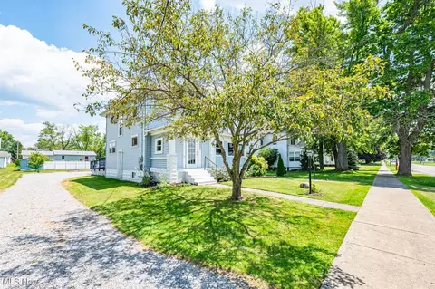 13957 S Main St, Beloit, OH 44609 photo 32