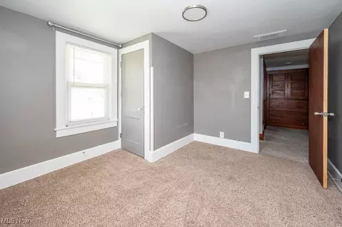 13957 S Main St, Beloit, OH 44609 photo 17