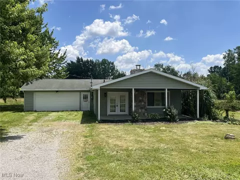 2206 Cinnamon Dr E, West Salem, OH 44287