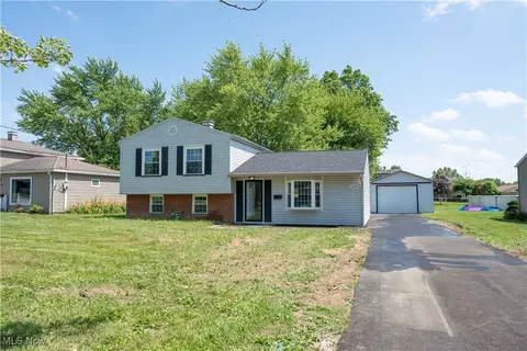 5699 Colgate Ave, Austintown, OH 44515