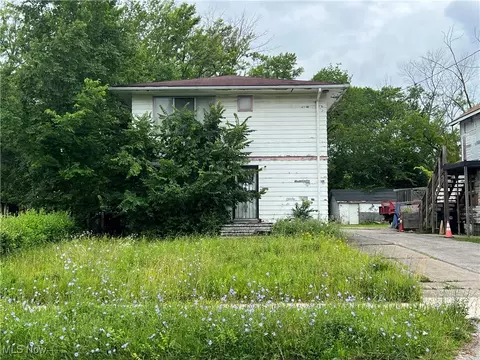 3262 E 130th St, Cleveland, OH 44120