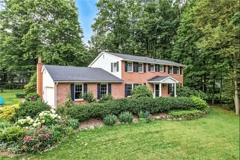 1257 Highland Ave E, Salem, OH 44460