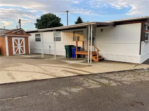9329 Infirmary #C13, Mantua, OH 44255