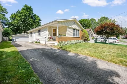 1586 Norledge Rd, Akron, OH 44305