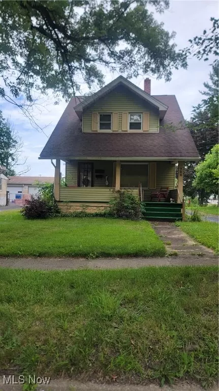 722 5th St, Struthers, OH 44471