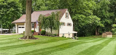 1636 Hickory Ln, Wooster, OH 44691