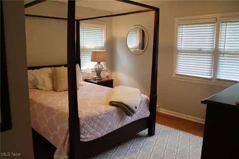 Bedroom - 812 Spring Water Dr, Akron, OH 44333 photo 2 of 5