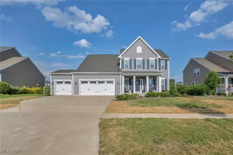 9361 Winfield Ln, North Ridgeville, OH 44039