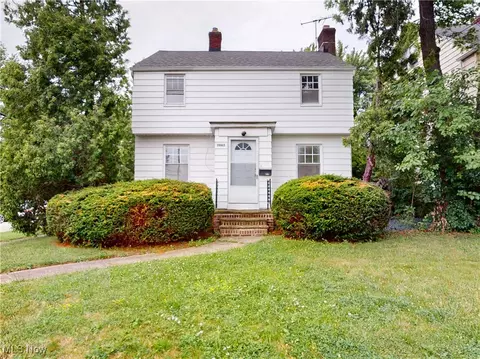 3863 Grosvenor Rd, South Euclid, OH 44118