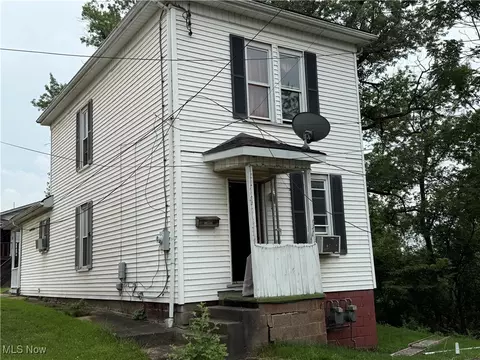 224 Shamrock Ave, Mingo Junction, OH 43938