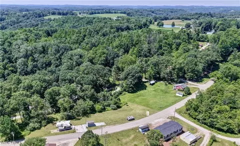 26926 Marina Rd, Freeport, OH 43973