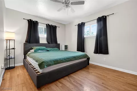 Bedroom - 30112 Barjode Rd, Willowick, OH 44095 photo 4 of 5