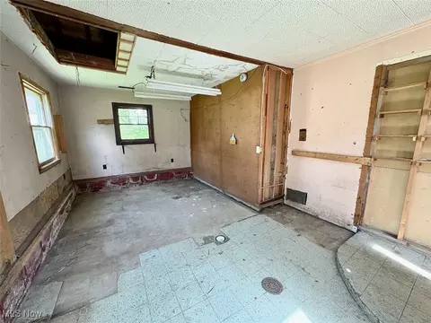 3715 Liberty St, Ashtabula, OH 44004 photo 41