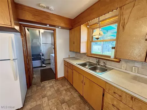 3715 Liberty St, Ashtabula, OH 44004 photo 16
