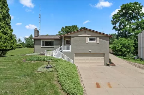 2815 Shepler Church Ave SW, Canton, OH 44706