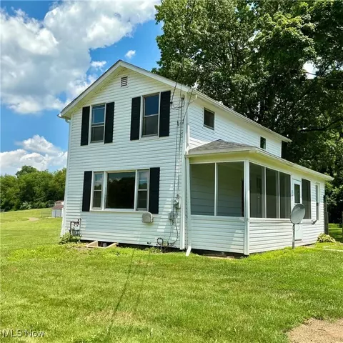 347 Water St, Canal Fulton, OH 44614