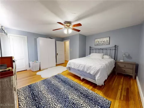 Bedroom - 1907 Robindale St, Wickliffe, OH 44092 photo 1 of 6
