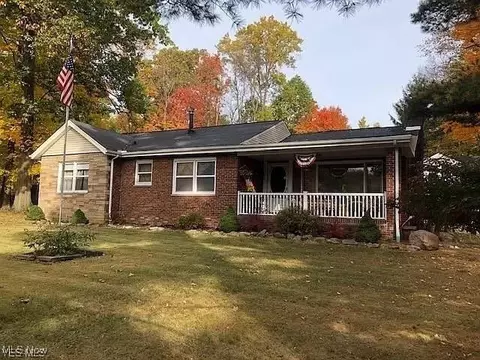 19005 Alexander Rd, Walton Hills, OH 44146