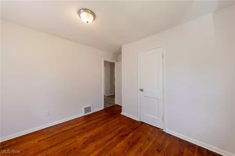 21304 Watson Rd, Maple Heights, OH 44137 photo 12