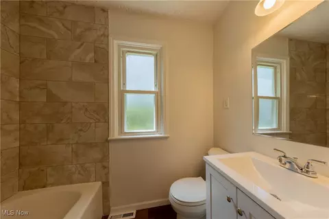 21304 Watson Rd, Maple Heights, OH 44137 photo 16