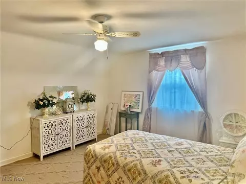 Bedroom - 7038 Southern Blvd, Boardman, OH 44512 photo 4 of 6