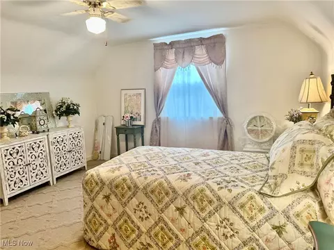 Bedroom - 7038 Southern Blvd, Boardman, OH 44512 photo 6 of 6