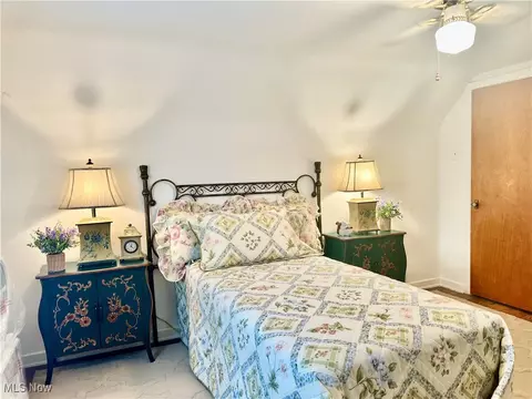 Bedroom - 7038 Southern Blvd, Boardman, OH 44512 photo 5 of 6