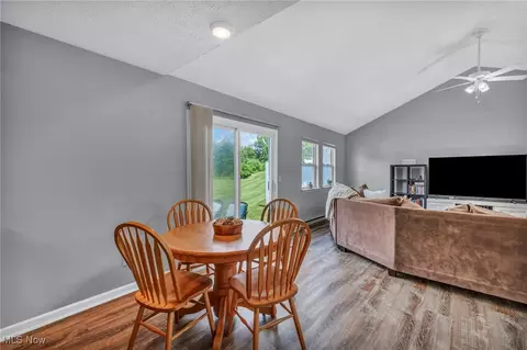 4052 Pine Dr, Rootstown, OH 44272 photo 8