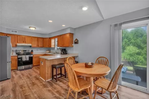 4052 Pine Dr, Rootstown, OH 44272 photo 9