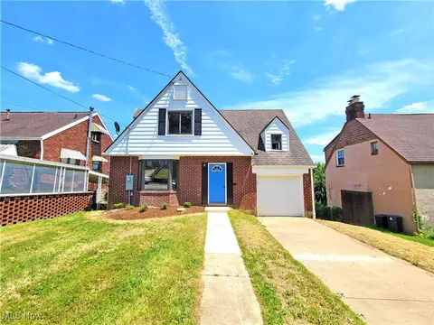 1006 Jackson Ave, Parkersburg, WV 26101