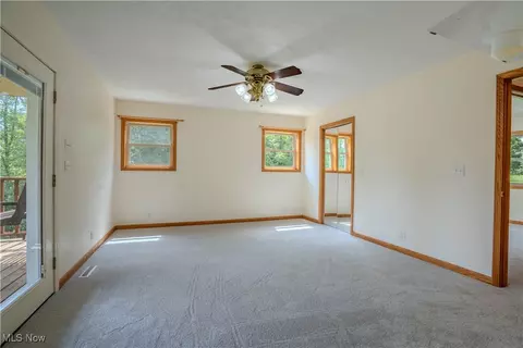 Bedroom - 114 Buckner Bend Rd, Walker, WV 26180 photo 2 of 6