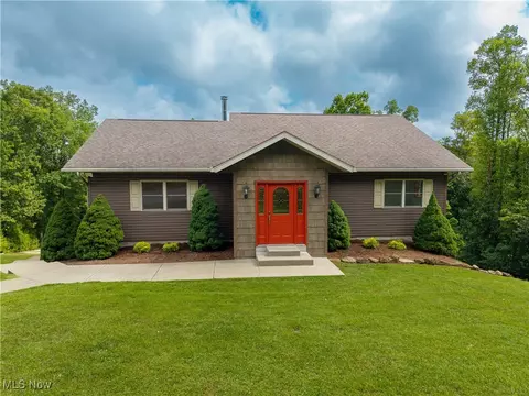 114 Buckner Bend Rd, Walker, WV 26180