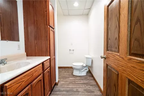 Bath - 114 Buckner Bend Rd, Walker, WV 26180 photo 3 of 4